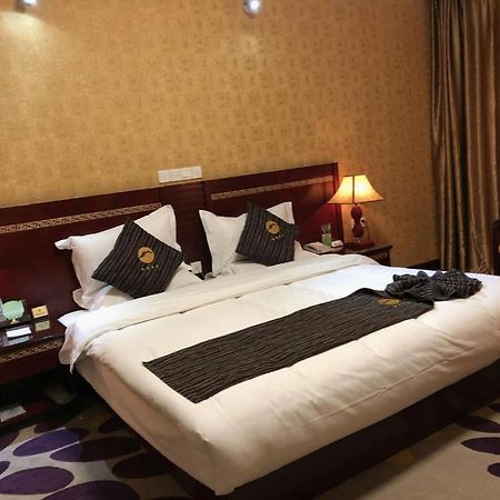 Shangri-La Original Density Hotel Luaran gambar