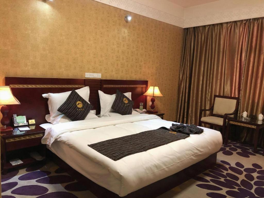 Shangri-La Original Density Hotel Luaran gambar