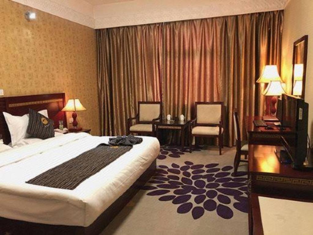 Shangri-La Original Density Hotel Luaran gambar